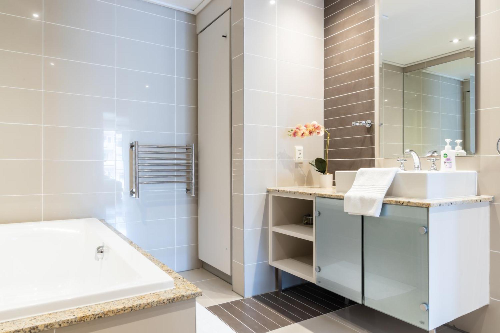 Apartamento 2bdr Close To V&a Waterfront - Apt209 Cidade Do Cabo